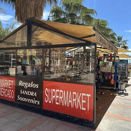 Estudio Pyr Privado Con Vistas Al Mar