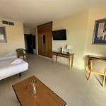 Estudio Pyr Privado Con Vistas Al Mar